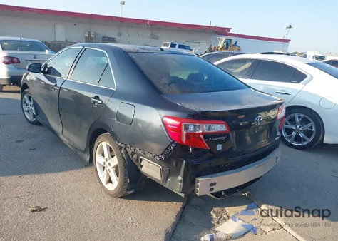 2012 Toyota Camry Se z USA, uszkodzony, nr VIN 4T1BF1FK6CU537017